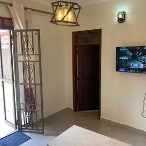  Aparthotel Minipalais Bukoto